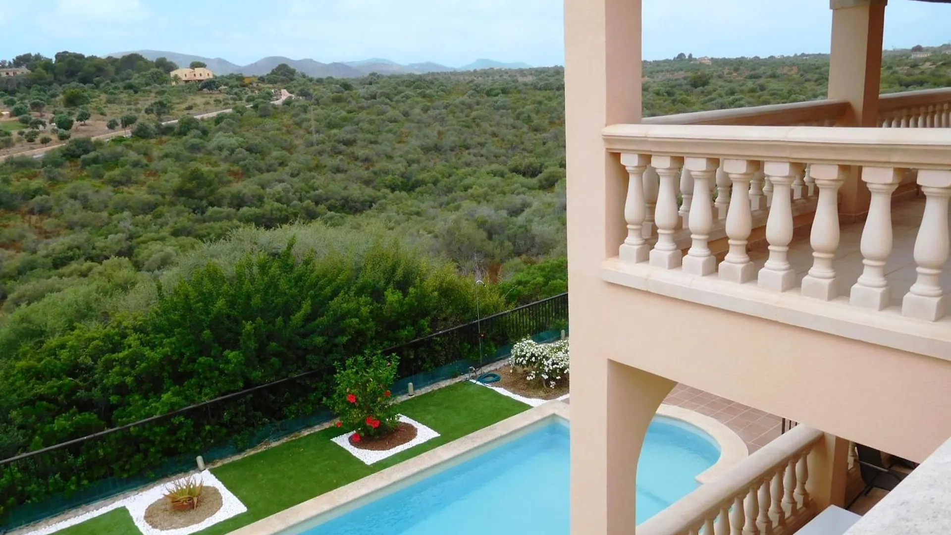 Villa Cajmin, Pool And Air Conditioning Cala Mandia  Cala Mandia (Mallorca)